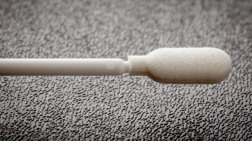 FoamTec HT1801 CleanWIPE ESD Swab Tip Close Up